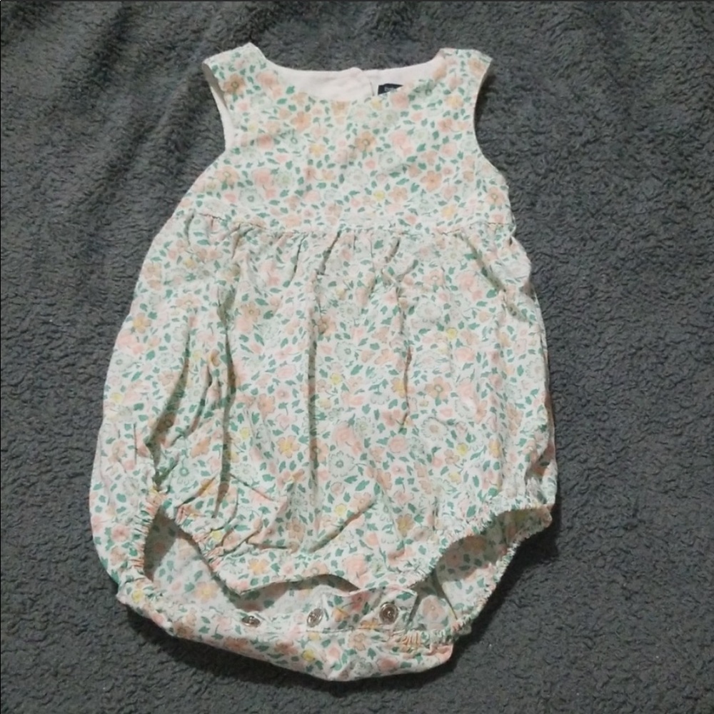 Baby Gap floral bubble